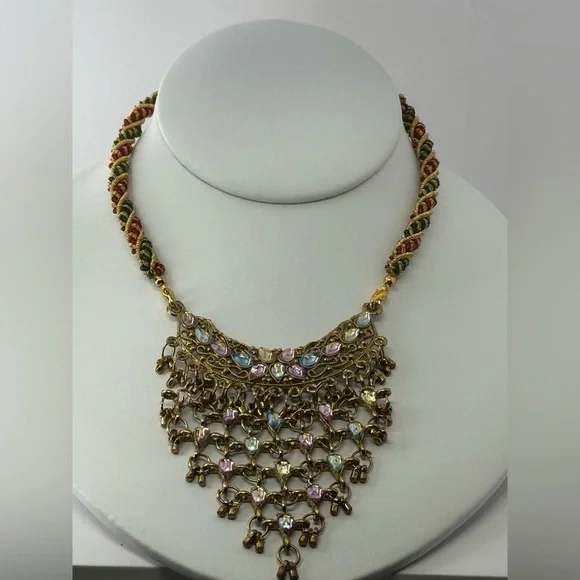 Multicolor statement Necklace - Picture 2 of 8